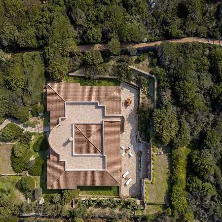 Magda Villa *